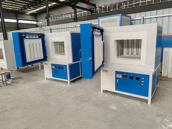 1700 degree four-saide heating muffle furnace